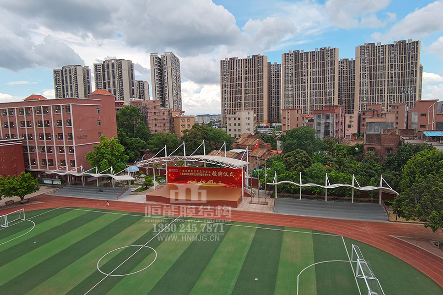 東莞市石碣四海學(xué)校